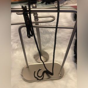 Black Glitter Stones Necklace and Bracelet Set.